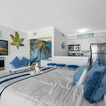 Fun-N-Sun With Spectacular Ocean Views