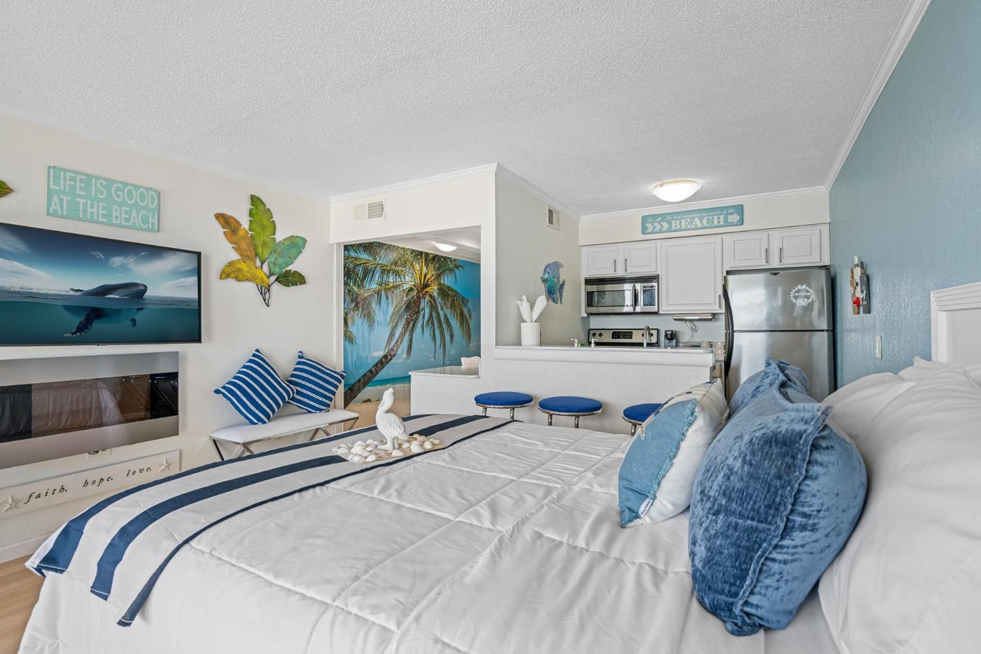 Holiday home Fun-n-sun With Spectacular Ocean Views